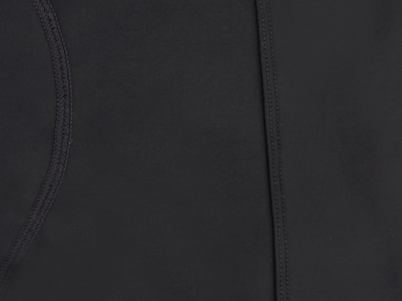 Seamless performance padding