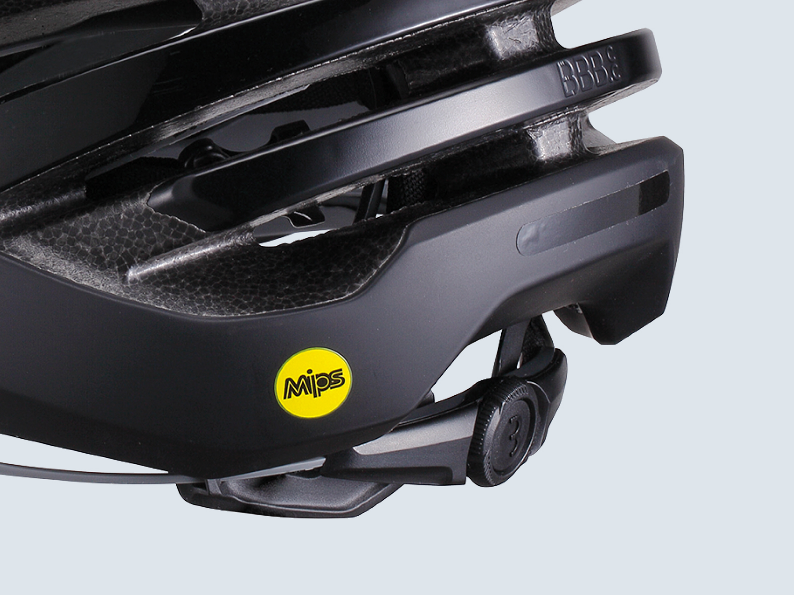 Omicron retention system