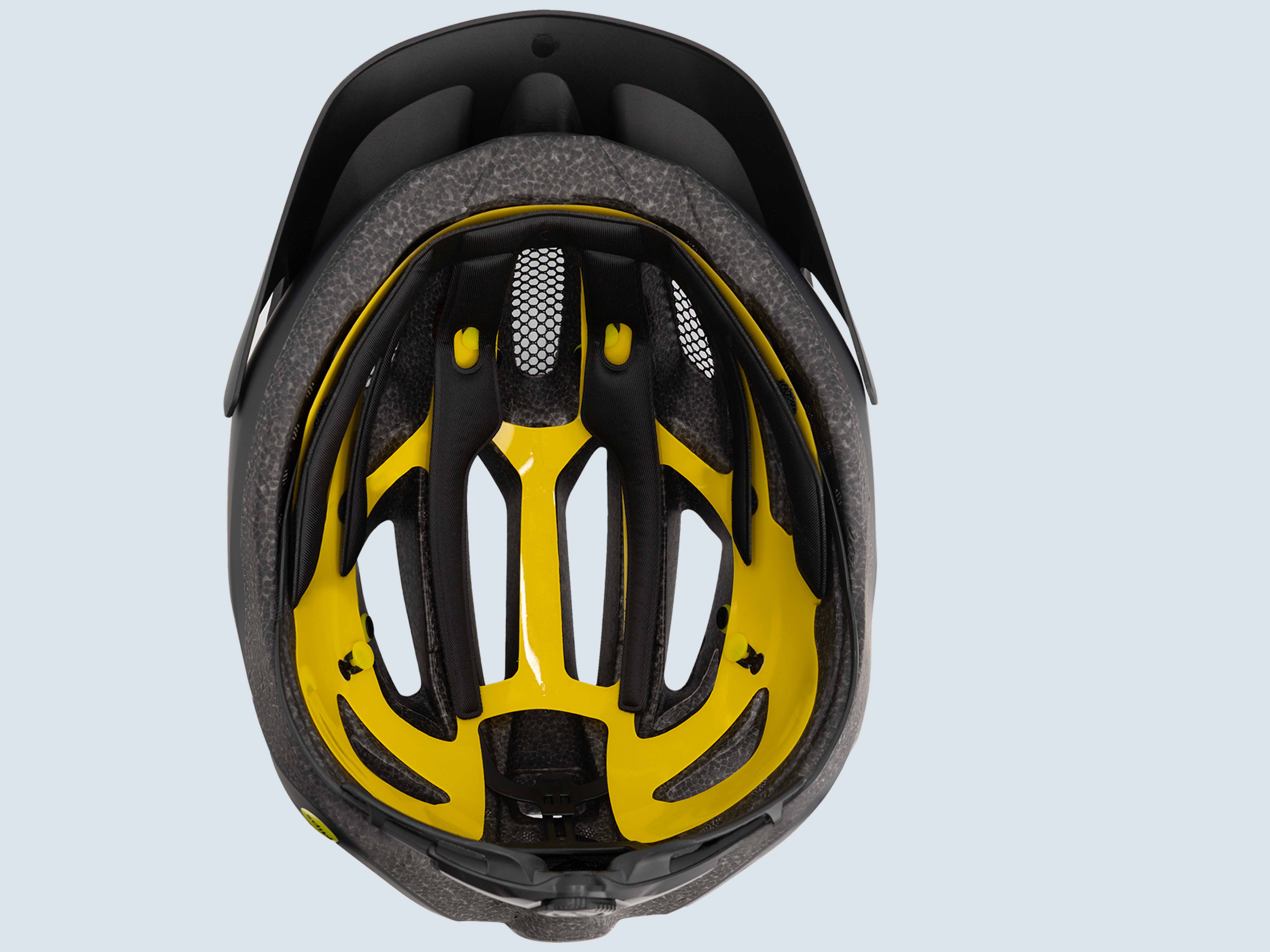 Washable and airflow optimized padding
